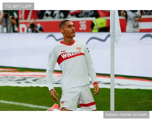 沃尔夫斯堡4月客场2比1击败柏林联合 温德扛人抽射展现单点爆破能力